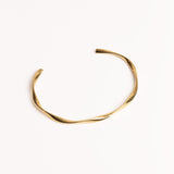 With a twist guld bangle armbånd til kvinder